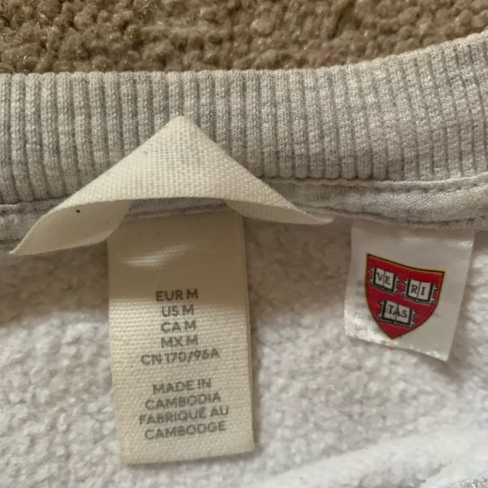 Harvard sweatshirt - Picture 3 of 5